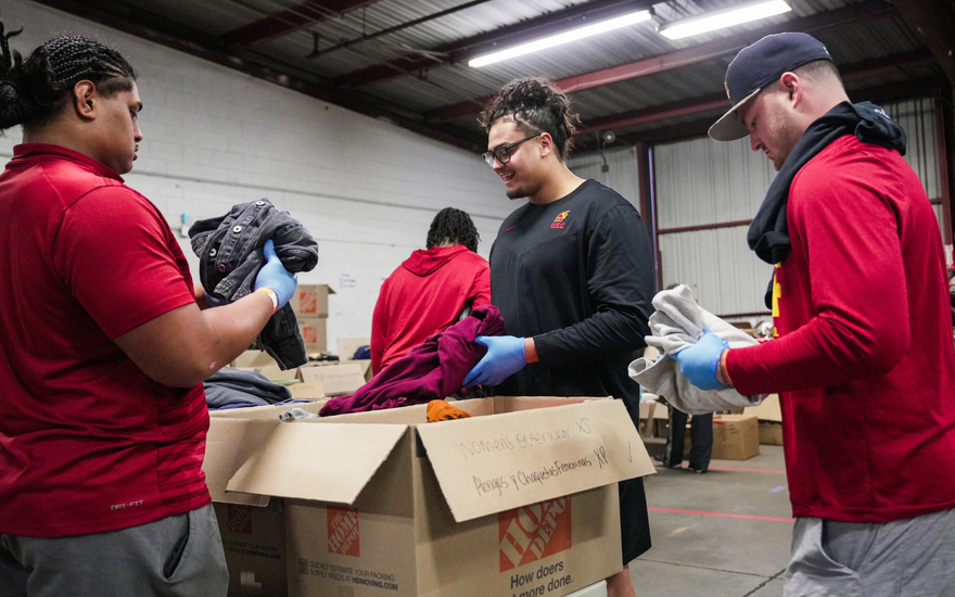 House of Victory Student-Athletes Help Fire Relief Efforts at DTLA Shelter