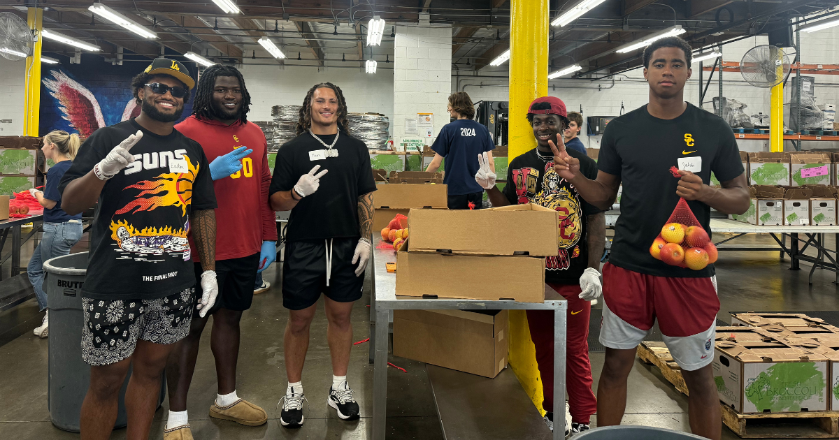 House of Victory and LA Regional Food Bank Team Up to Make Major Meal Moves